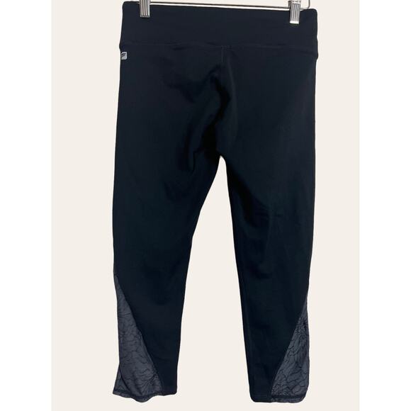 Fabletics Tuberose Black Gray Capri Leggings Size S - Picture 6 of 7